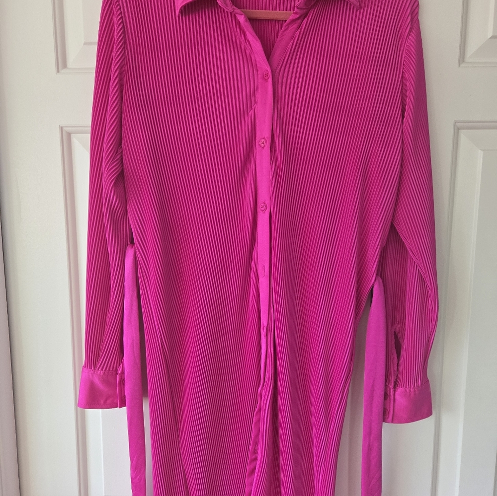 Sincerely Jules Fuchsia Pleated Dress with removable belt, Size Large